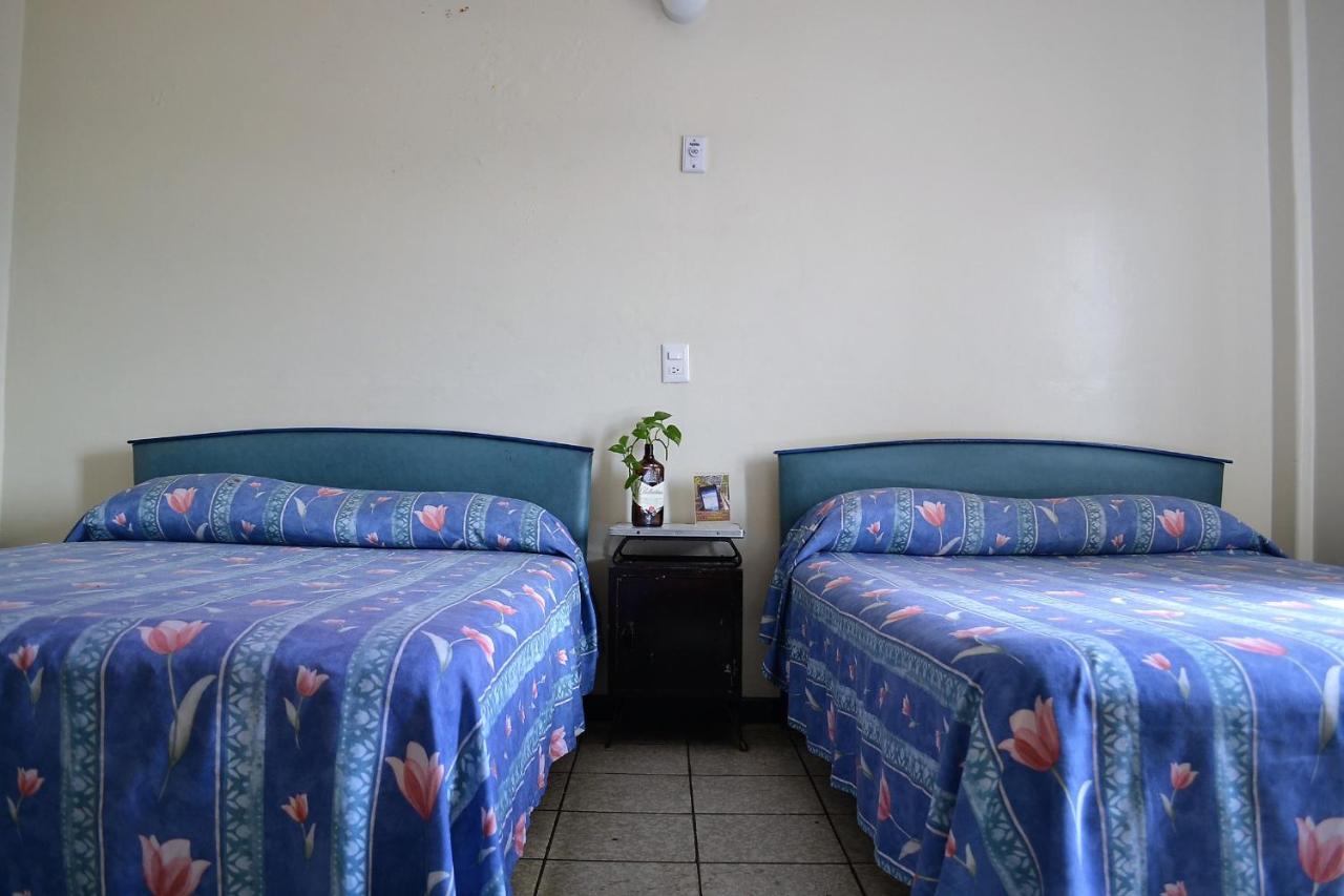 Hotel Janeiro Guadalajara Eksteriør billede